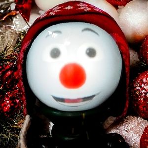 Vintage Mr. Chill Animated 3D Singing and Talking Winter Snowman